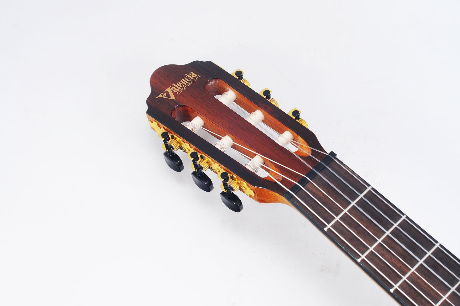 Valencia | VC564CE | Classical Guitar - Cutaway, Electric Acoustic | Full Size | Natural Valencia | VC564CE | Classical Guitar - Cutaway, Electric Acoustic | Full Size | Natural